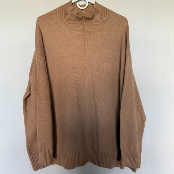 Banana Republic Womens Sweater XL Tan Wool Blend Minimalist Relaxed Capsule Fall - Picture 2 of 7